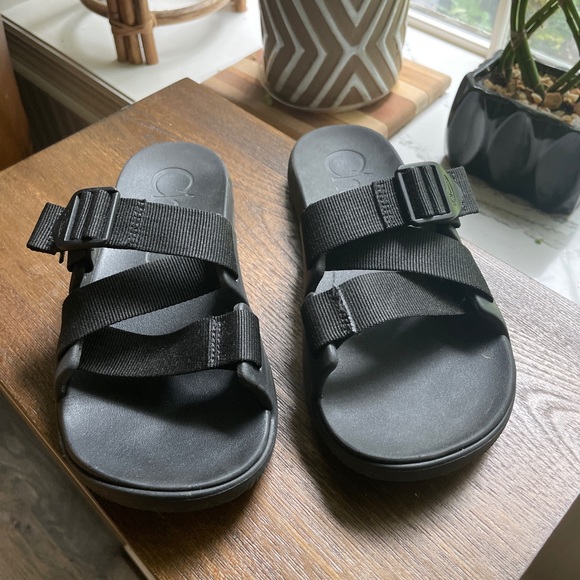chaco chillo slides